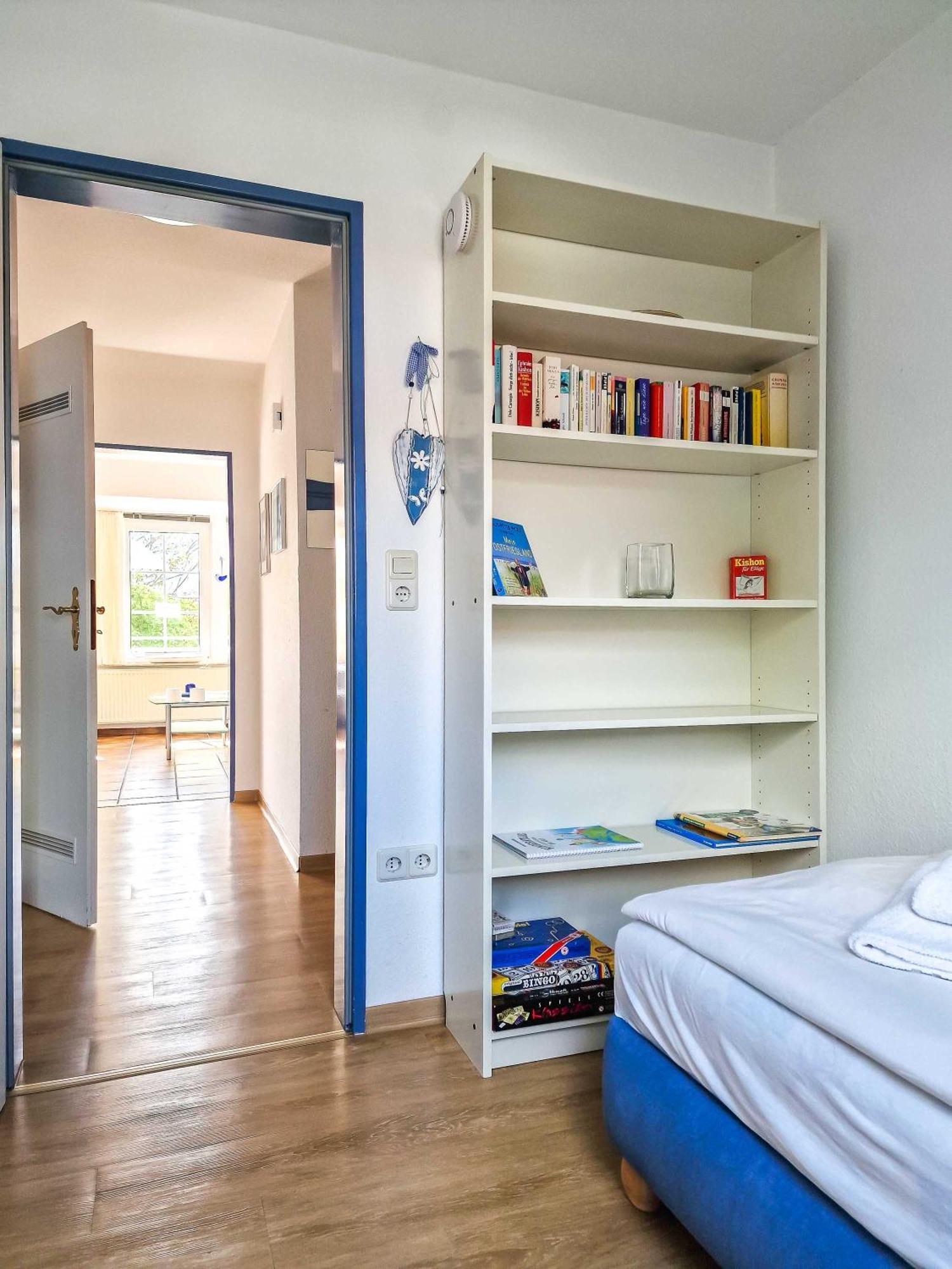 Moin Apartment Греетзиел Екстериор снимка
